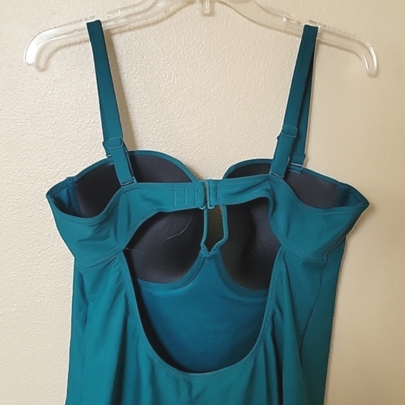 Old Navy Plus Size Dark Green Underwire One Piece Swimsuit - Size XXL - Picture 4 of 6